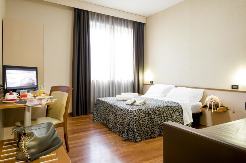 Hotel Ristorante Dragonara, San Giovanni Teatino, Italy
