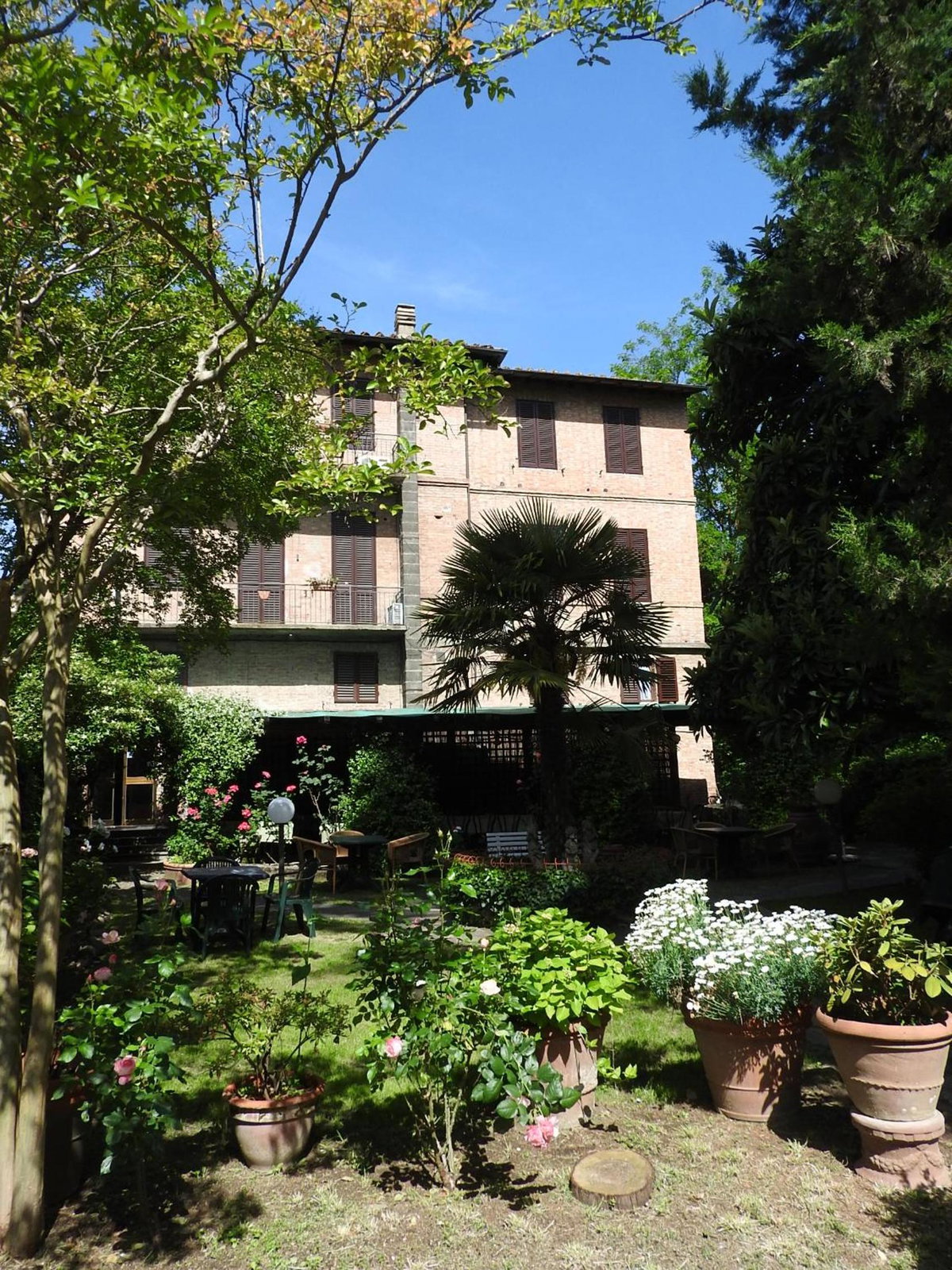 Hotel Moderno, Italy