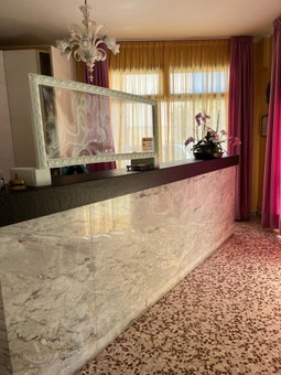 Hotel Astor, Modena, Italy