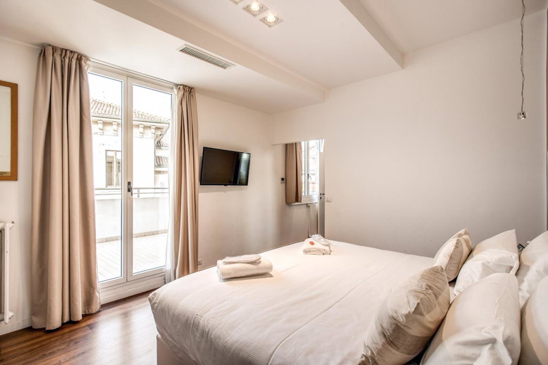 Suite Santa Tecla, Milan, Italy