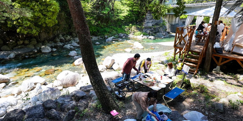 Riverside Glamping Nuts, Higashiomi, Japan