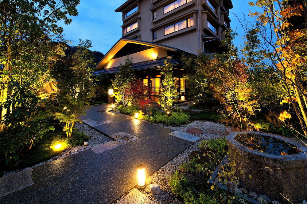 Hotel · Kanazawa YuOnsen Hyakurakusou, Kanazawa