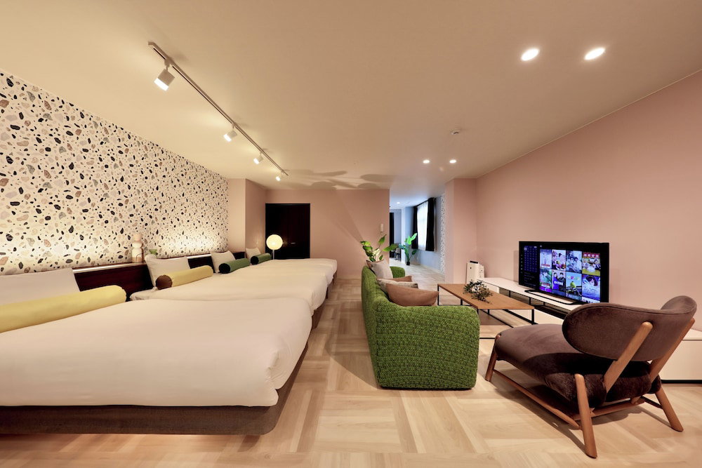 minamisemba crystalplaza, Japan