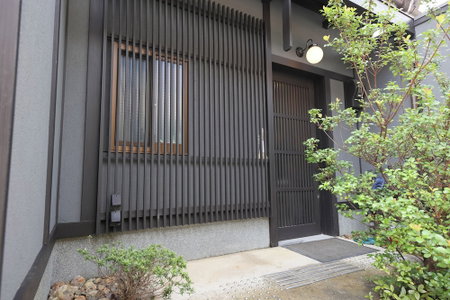 Ayanishiki Shimabara-Omon Residence, Kyoto, Japan