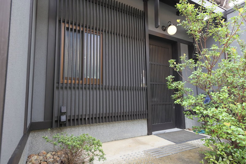 Ayanishiki Shimabara-Omon Residence, Kyoto, Japan