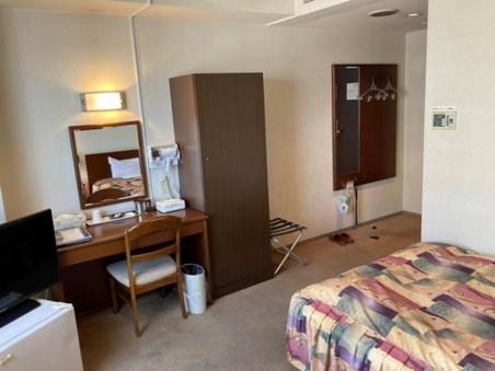 Sky Hotel, Matsuyama, Japan