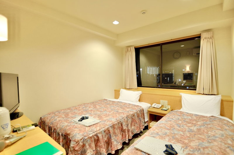 Hiroshima Station Universal Hotel Shinkansen Exit Right, Hiroshima, Japan