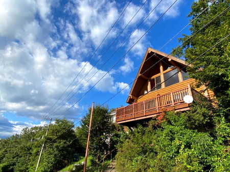 A Private Log House with Mt Fuji View & Piano - "Thangtong House Japan", Kannami, Japan