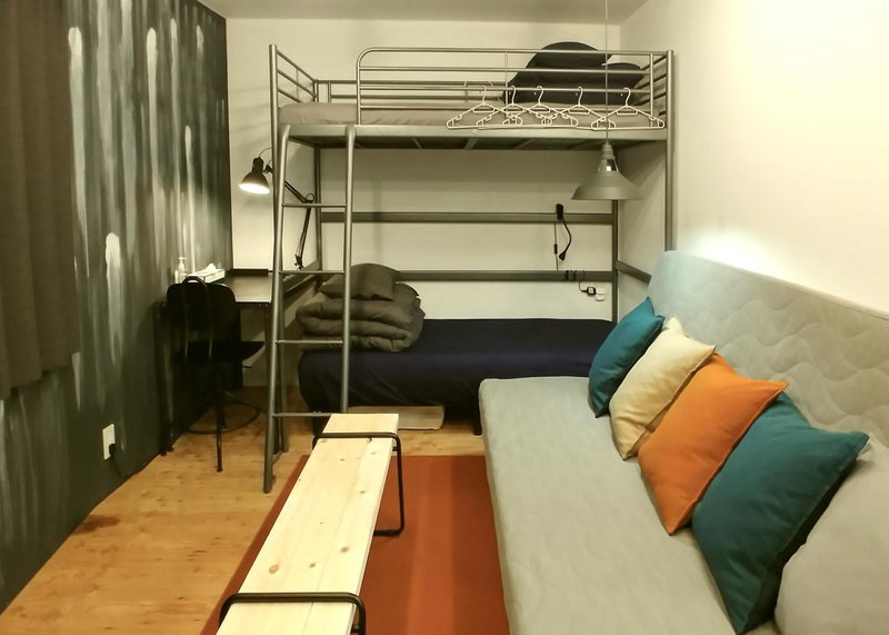 BENCH GuestHouse, Kamakura, Japan