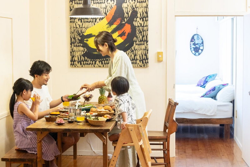 Pineapple Hotel, Naha, Japan