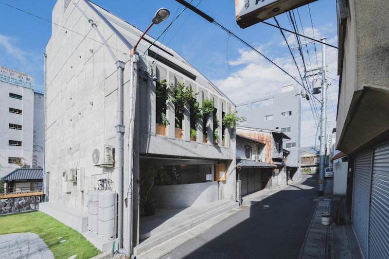 nine stories hotel, Kotohira, Japan