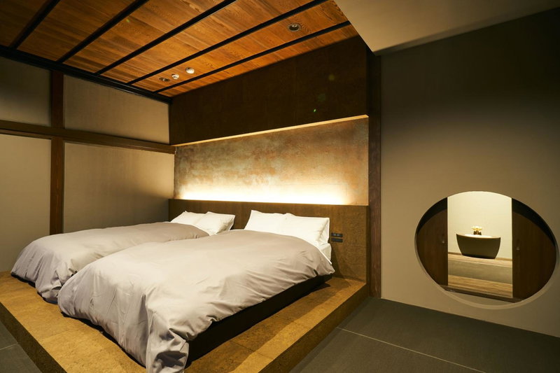 Bed and Craft, Nanto, Japan