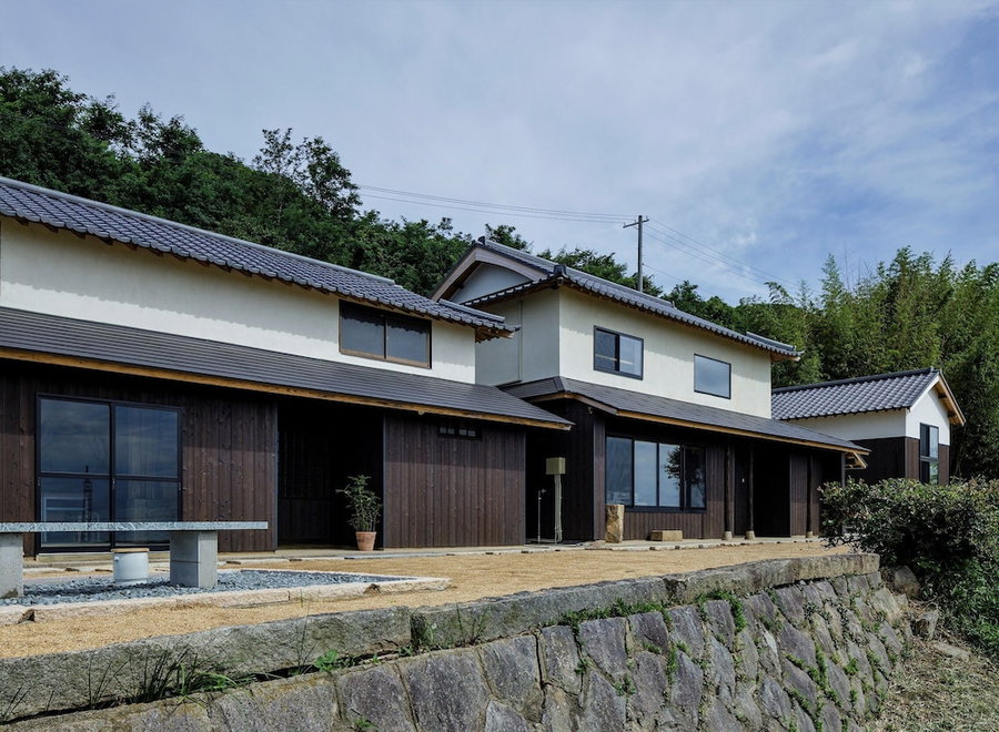 Kotobukian, Awaji, Japan