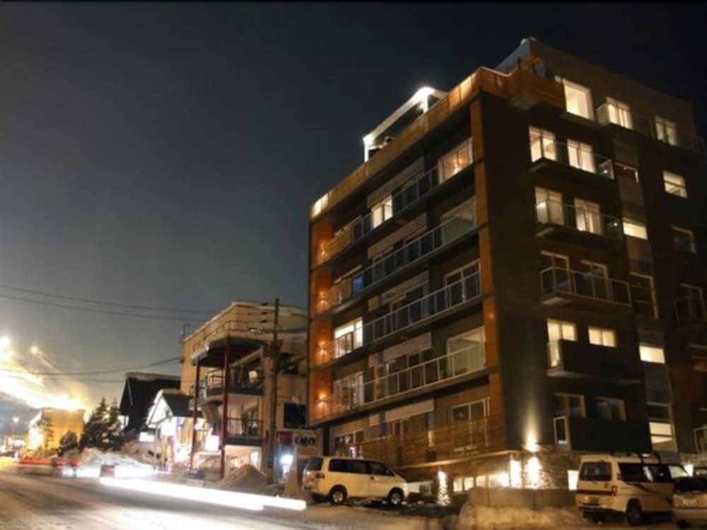 The Setsumon, Japan