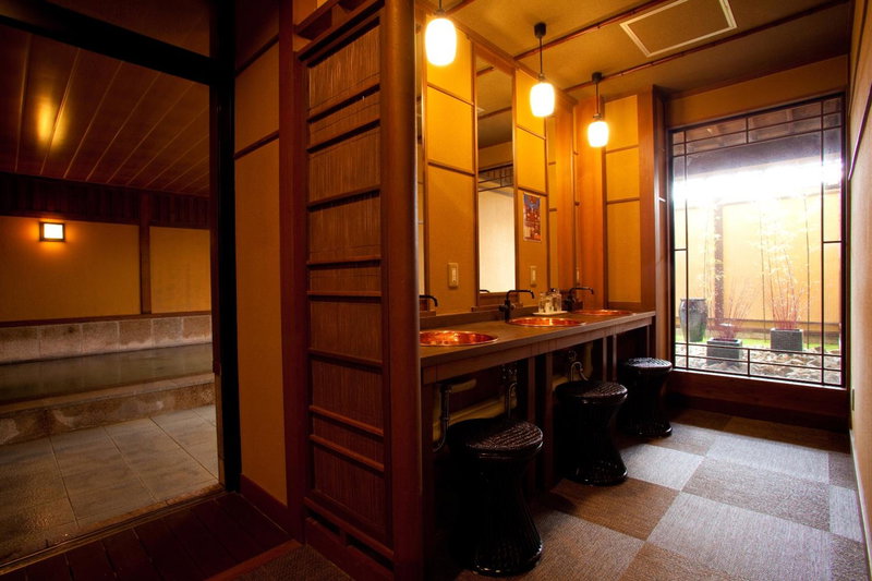 Dantokan Kikunoya, Otsu, Japan