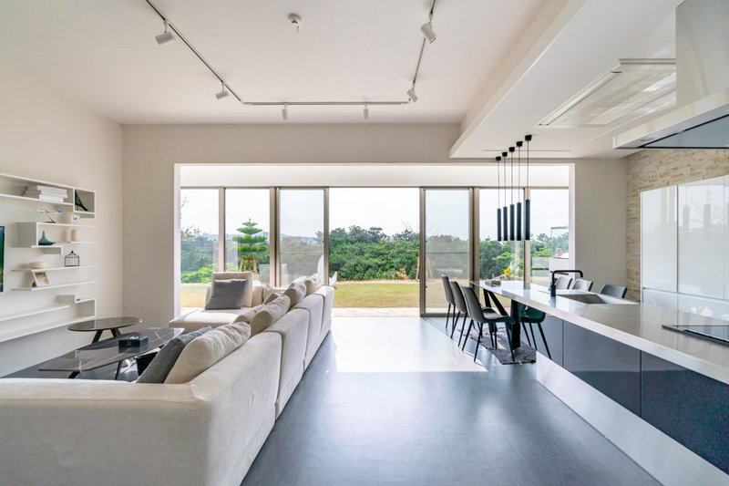 Ocean Villa Fuchaku Okinawa, Fujaku, Japan