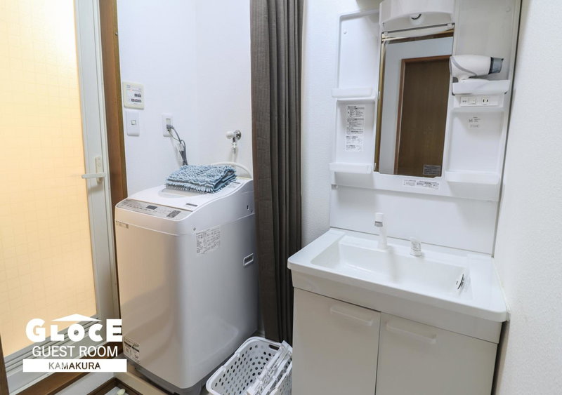 GLOCE 鎌倉 若宮大路House お部屋から江ノ電ビューを独り占め 鎌倉駅から徒歩3分, Kamakura, Japan