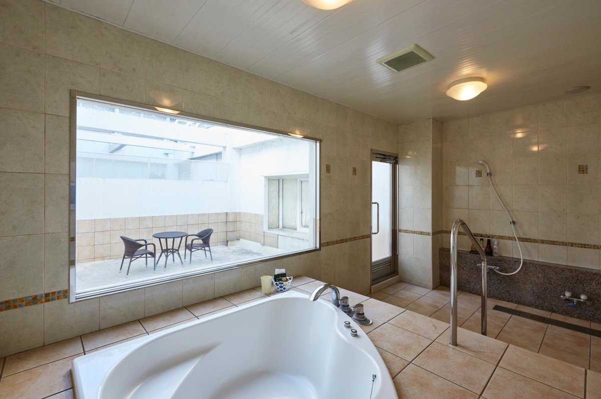 Hotel · Hotel Christmas (Leisure Hotel), Inazawa