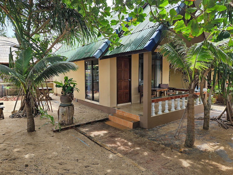 Lanta Riviera Beach Resort, Ko Lanta, Thailand
