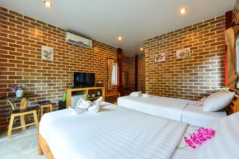 Theerama Cottage Resort, Suan Phueng, Thailand