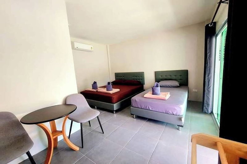 Davy'S Cottage Phuket, Thep Kasattri, Thailand