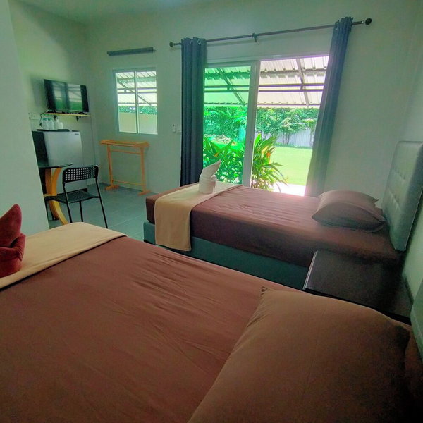 Davy'S Cottage Phuket, Thep Kasattri, Thailand