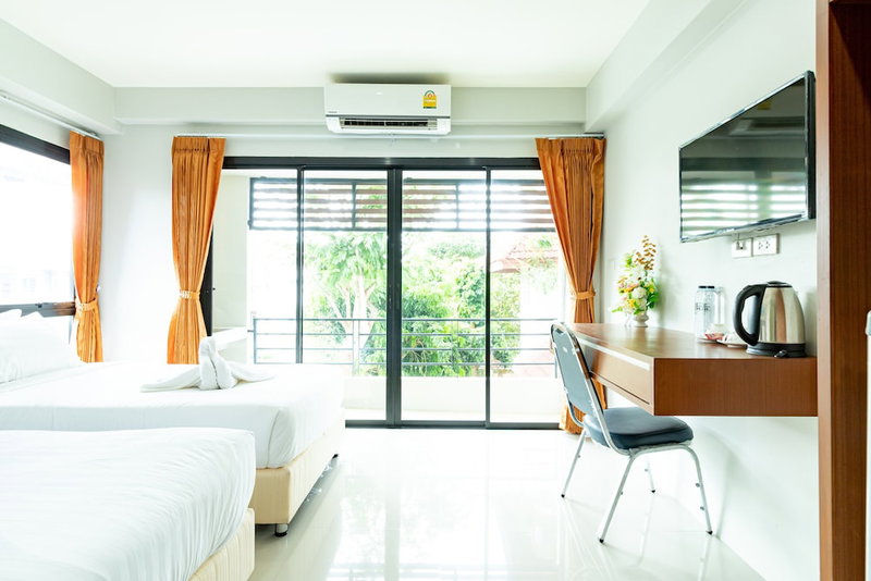 Prosperous, Hat Yai, Thailand