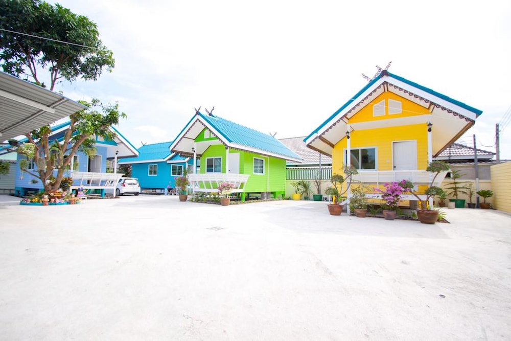 Baan Rommai Sattahip, Thaïlande