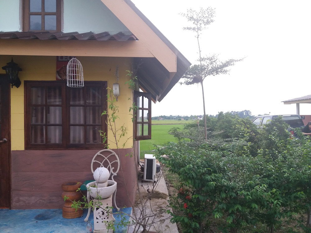 Hotel · 7 Up Resort, Nakhon Nayok