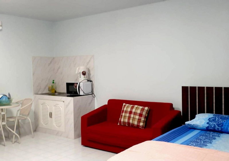 Large Room - Daily Rental Muang Thong Thani Ruensittrang, Nonthaburi, Thailand