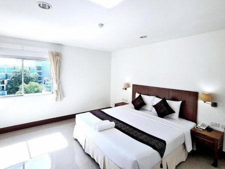 Siamese Serenity Stays, Pattaya, Thailand
