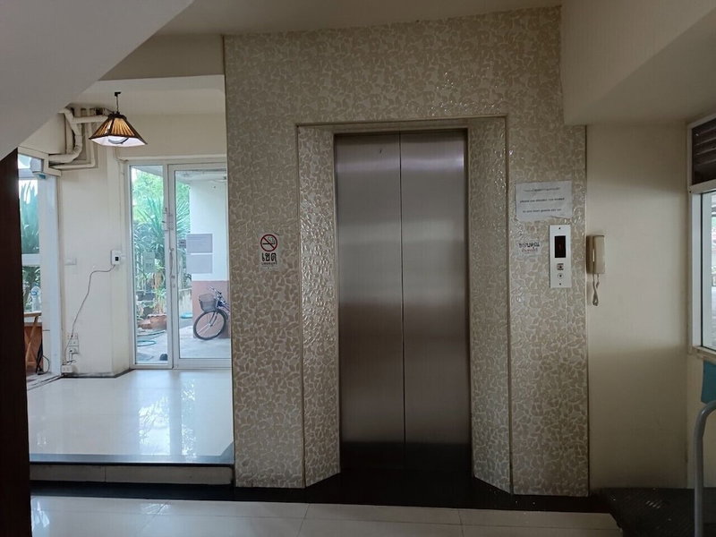 Grandview Condominia, Bangkok, Thailand