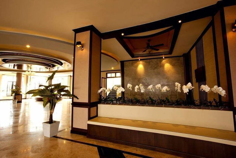 J & Y Lodge Hotel, Chonburi, Thailand