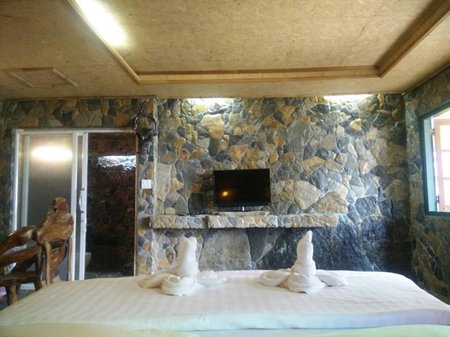 Needa Rock Resort, Khanom, Thailand