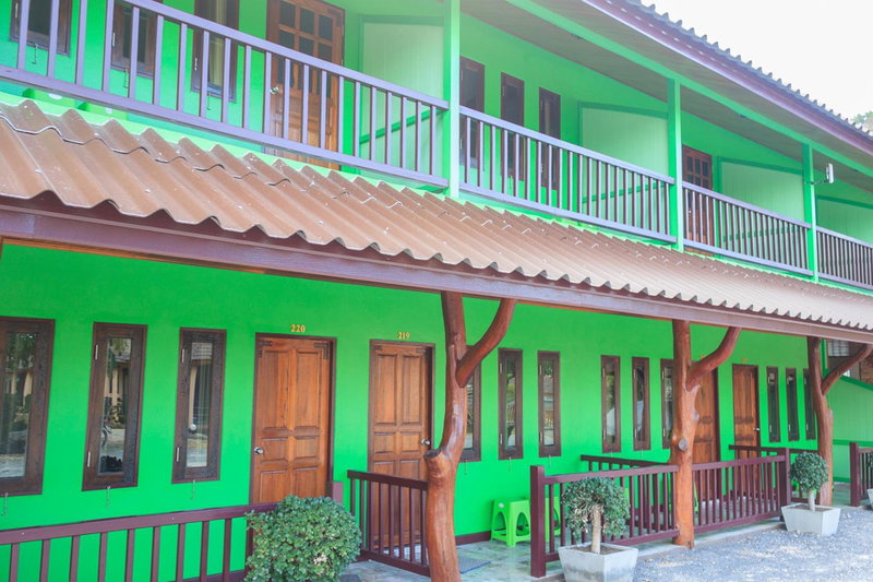 Needa Rock Resort, Khanom, Thailand