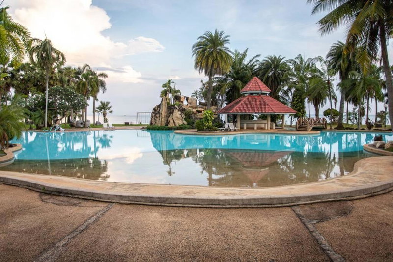 F5 3 Bed Rooms Beach house, full kitchen, Rayong, Thailand