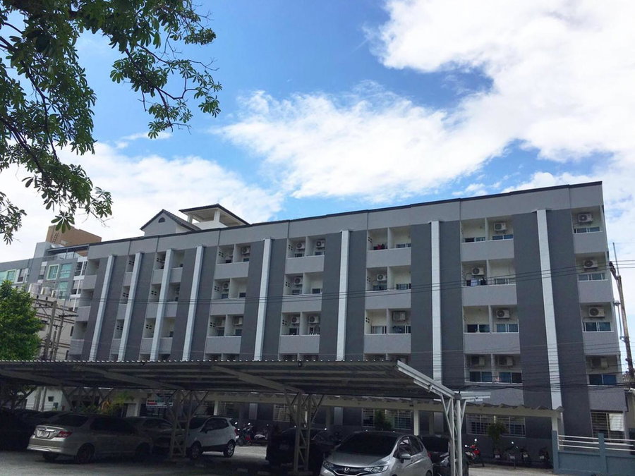 Monta Apartment, Bangsaen, Thailand
