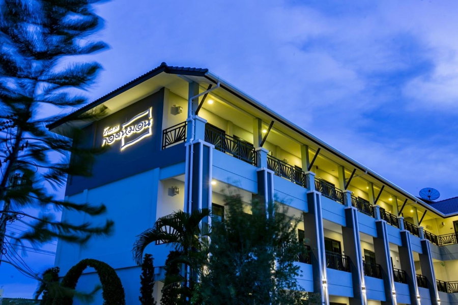 โรงแรมกอดหมอน, Nakhon Pathom, Thailand
