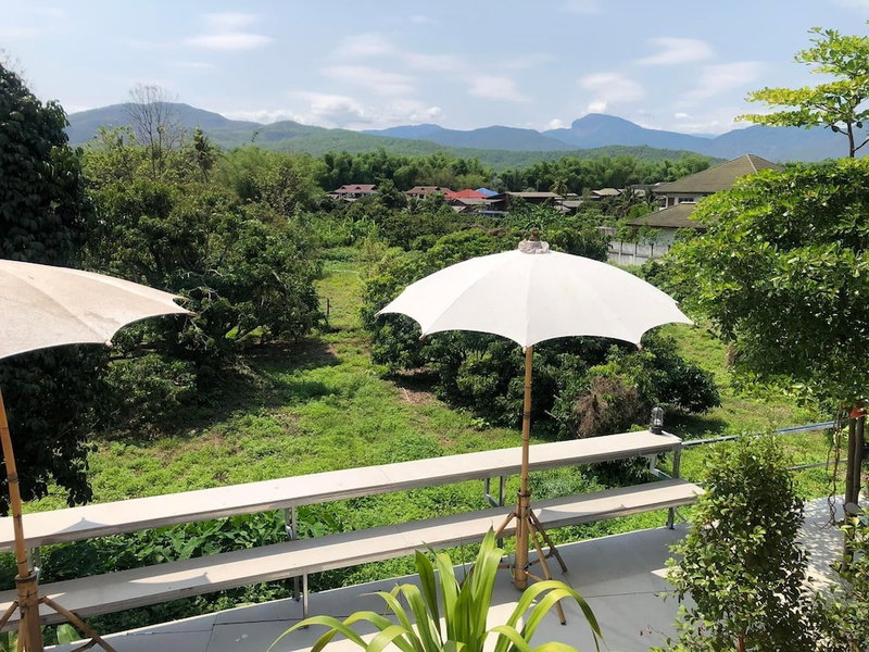 Sandee Place Mountain View Chomthong, Chom Thong, Thailand
