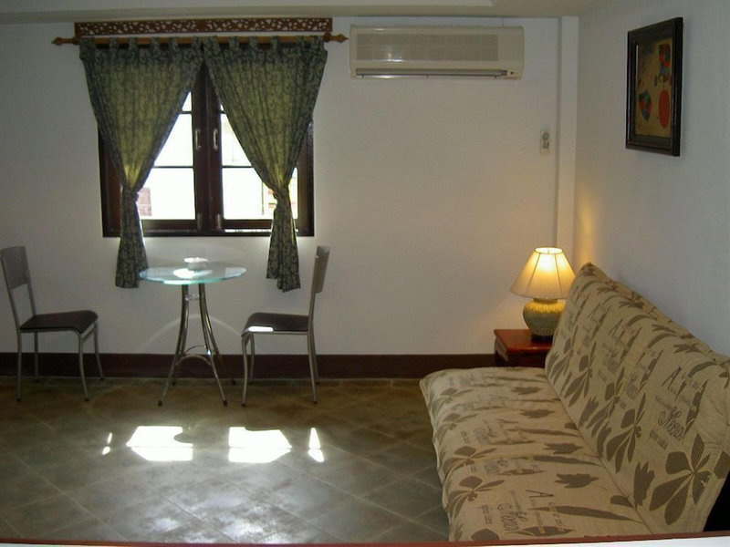 Samui Beach Apartments, Koh Samui, Thailand