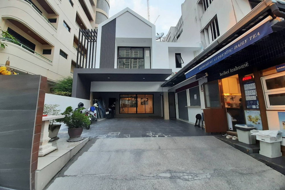 23 AVA at Saladaeng, Thailand