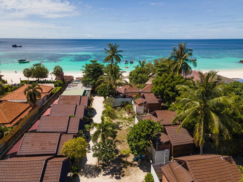 Chareena Beachside, Ko Lipe, Thailand