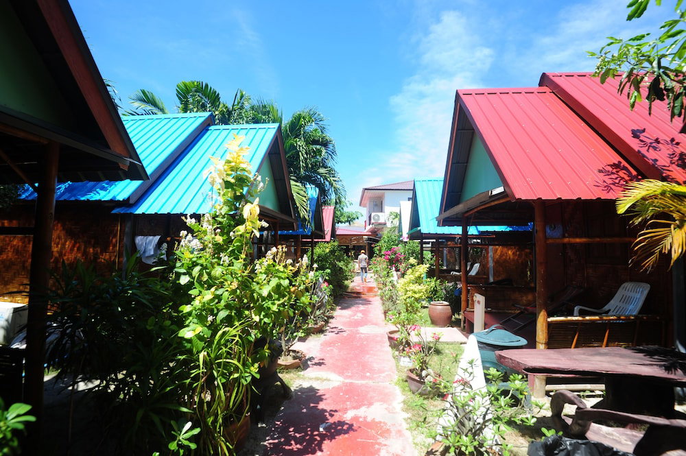 Phi Phi Twin Palms Bungalows, Thailand