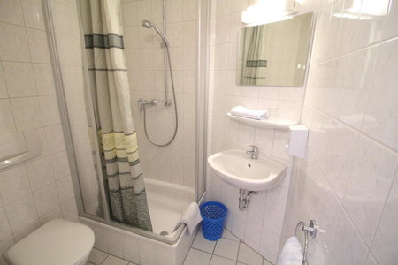 Hotel Zu den Linden, Dresden, Germany