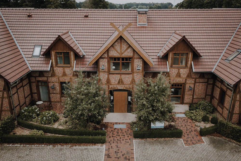 Hotel · Okelmann's, Warpe