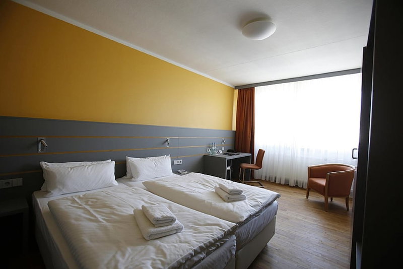 Dietrich-Bonhoeffer-Hotel, Berlin, Germany