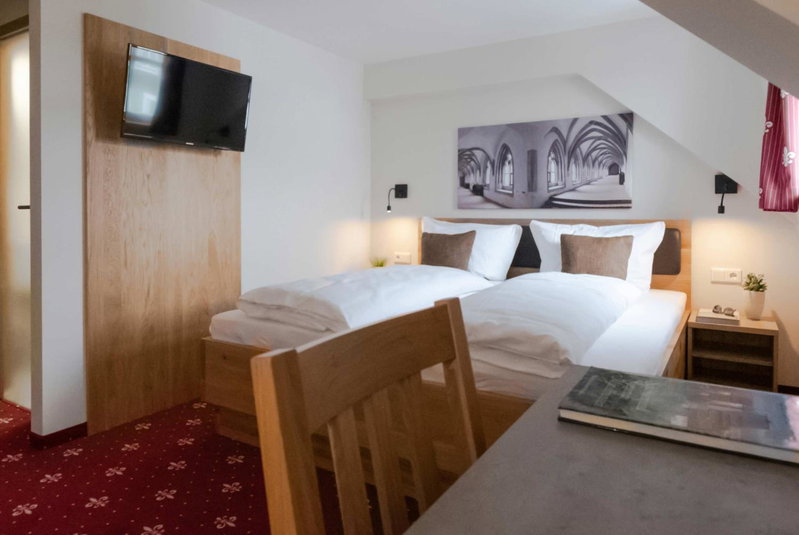 Doppelzimmer 1, Heidenheim, Germany