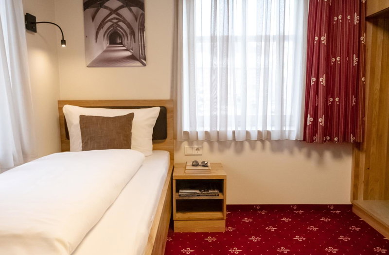 Doppelzimmer 1, Heidenheim, Germany