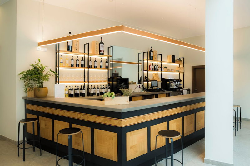 Hotel-Bodegas FyA, Navarrete, Spain