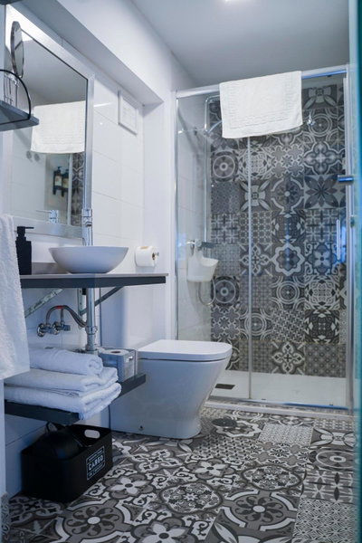 Apartamentos Suites Cariátide, Plasencia, Spain